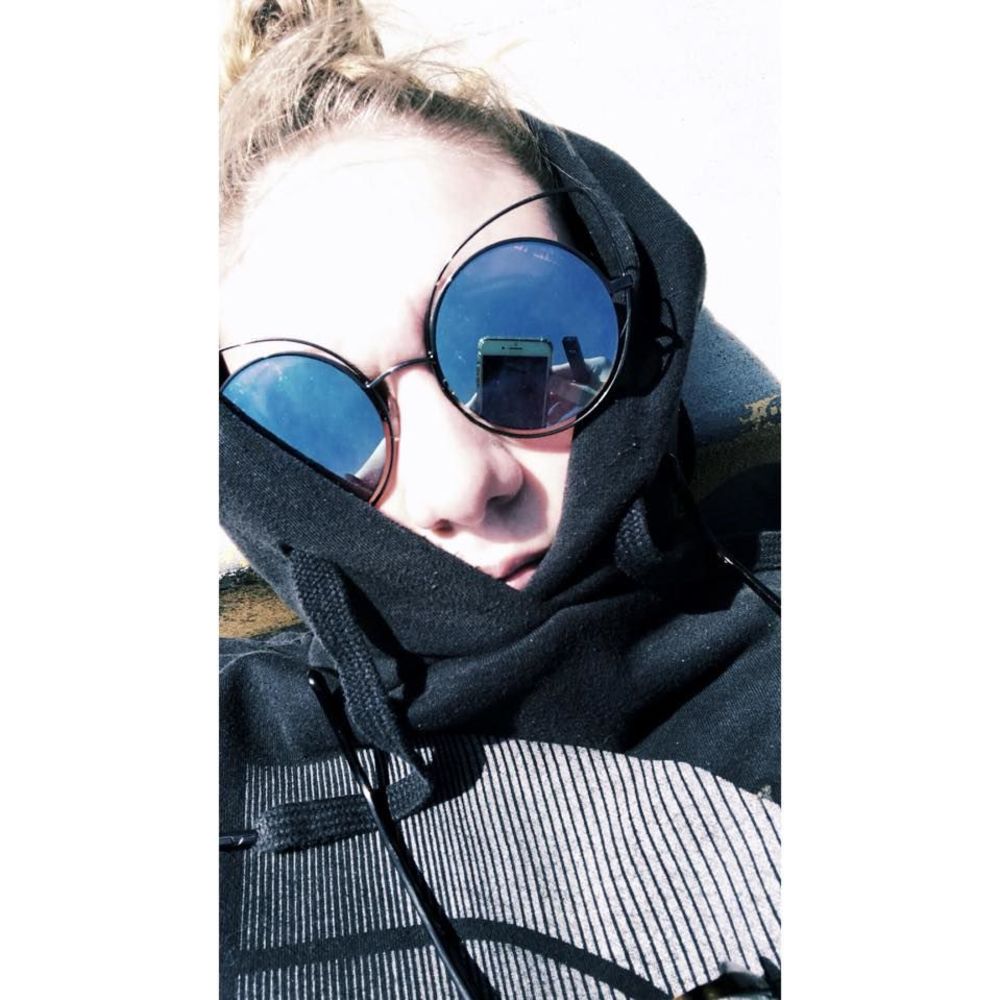 Meet your Posher, Emily